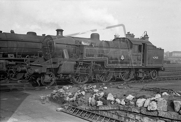 42405 1950s Mirfield Shed