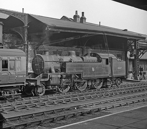 42407 1955-08-27 Wakefield Kirkgate