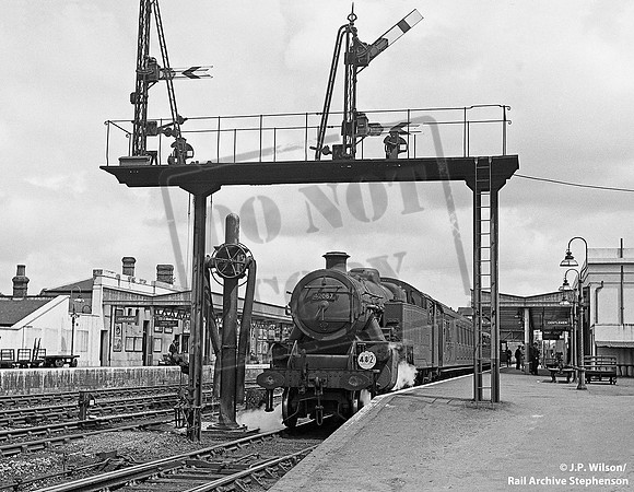 42067 1954-06-06 Canterbury West