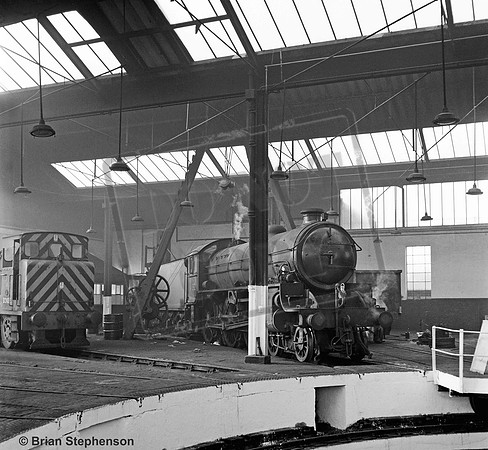 Dept 32 1967-11-18 Barrow Hill shed