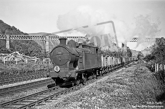 38 1957-09-26 Walnut Tree Viaduct