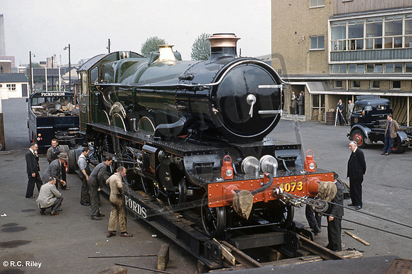 4073 1961-07-03 Park Royal Goods Yard