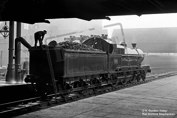 LNWR 2222 1913 Euston