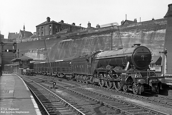 2554 1939-08-23 Nottingham Victoria