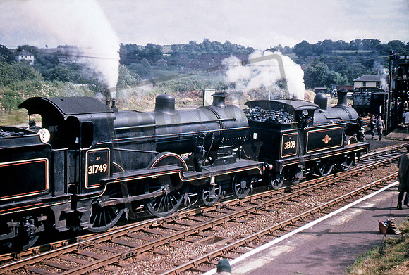 31749 31308 1961-06-11 Robertsbridge