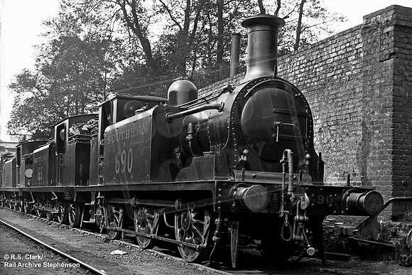 B690 1925c West Croydon