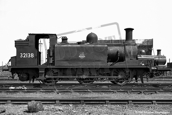 32138 1951c Fratton shed