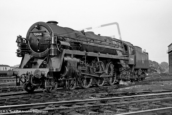 70044 1953-06-11 Shrewsbury