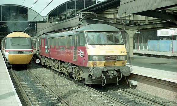90020 1995-07-15 Newcastle Central