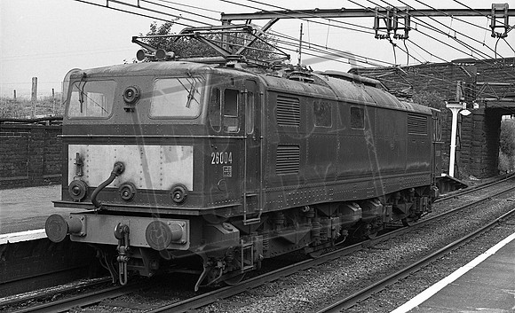 26004 1967c Dinting