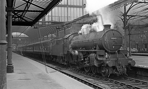 61042 1966-03-22 Hull Paragon