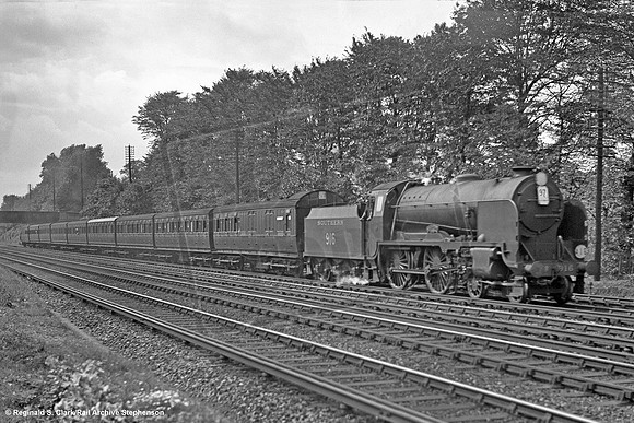915 1930s Bromley South