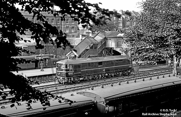 10202 1952-08-14 Exeter Central