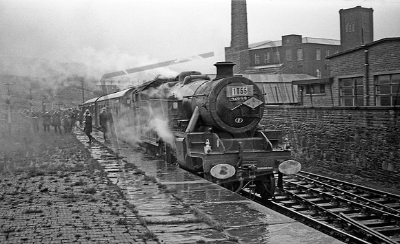 42644 1966-11-26 Bacup
