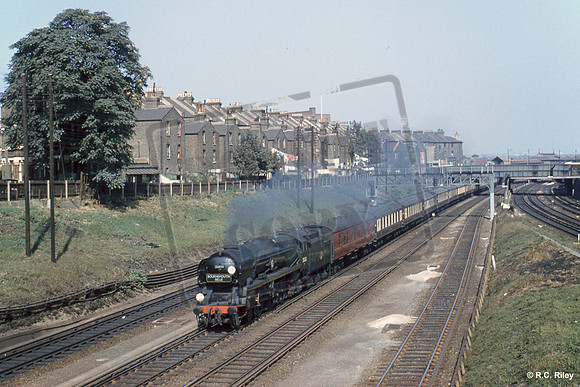 35001 1959-09-13 Clapham Junction