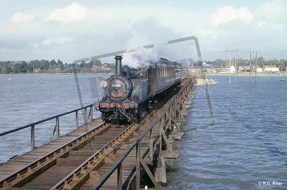 32650 1963-11-02 Langston Bridge