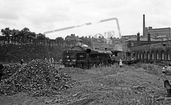 42343 1965-08-07 Oldham Werneth goods yard