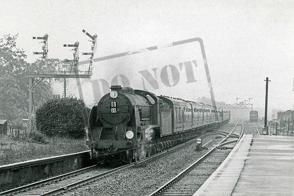 30770 1961-08-05 Winchfield