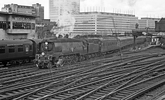 34068 1962 London Waterloo