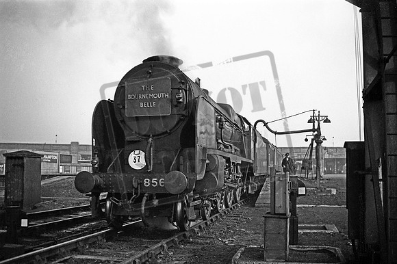 856 1947c Southampton Central