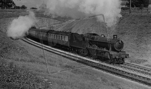4988 1930s Holywell Tunnel