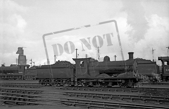 65309 1953-04-16 Dundee Tay Bridge shed