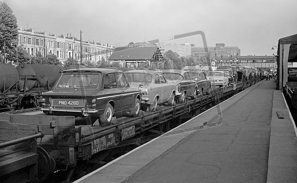 Motorail car flat 50150S 1970-06-20 Kensington Olympia