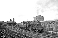 76008 1958-08-31 Salisbury station