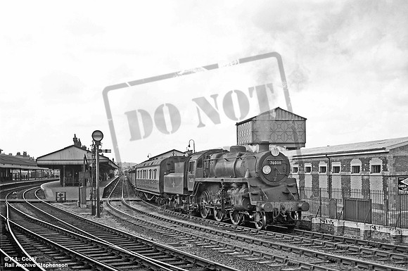 76008 1958-08-31 Salisbury station