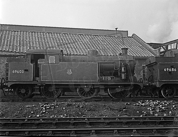 69603 1959-01-24 Stratford Shed