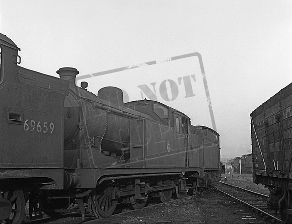 69634 1959-01-24 Stratford shed