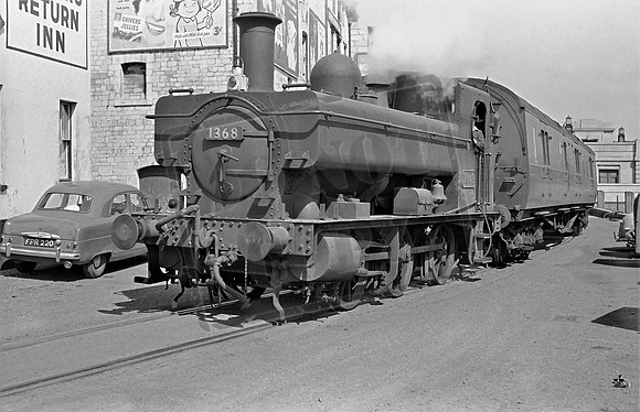1368 1956-07 Weymouth Quay