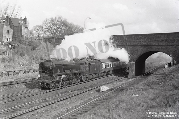 34100 1967-03-18 Clapham