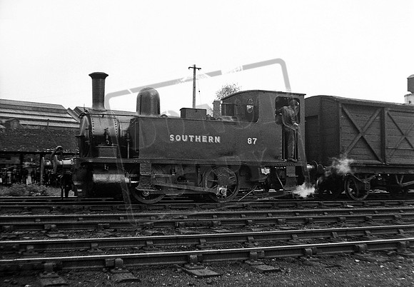 87 1946-05-25 Eastleigh