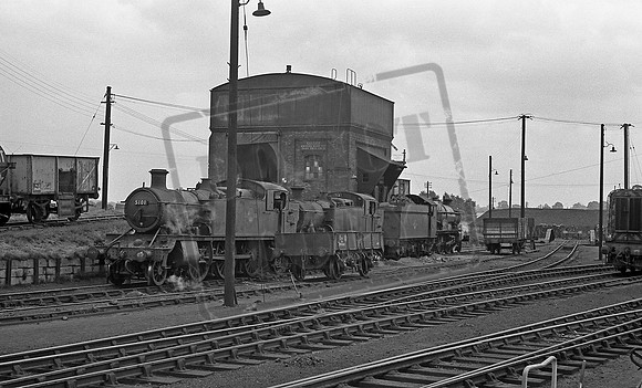 5101 1961-07-09 Leamington Spa shed