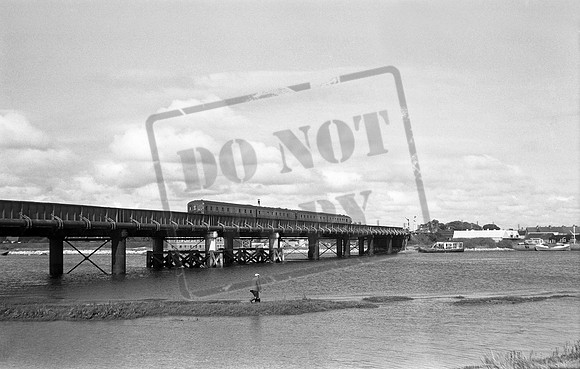 EMU 2-HAL 1962-09-07 Shoreham