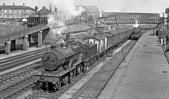 40480 1952-08-30 York Holgate