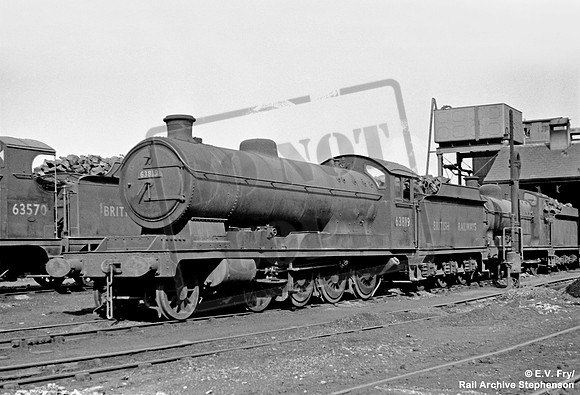 63819 1953-09 Tuxford shed