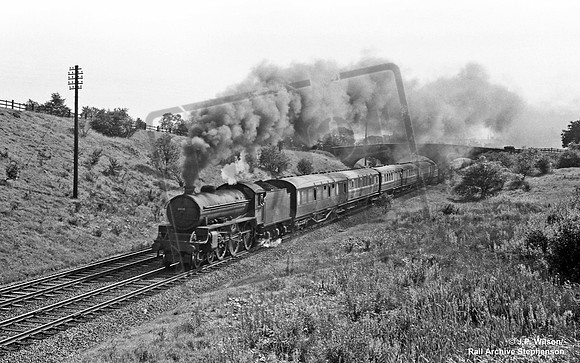 61138 1957-08-01 near Rugby