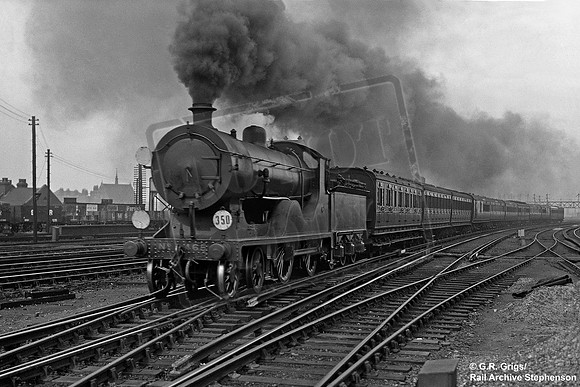 E465 1930-05 Clapham Junction