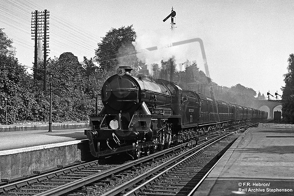 E778 1926-09-10 Surbiton