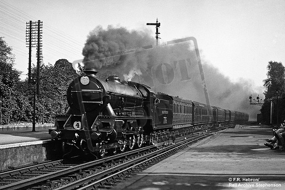 E776 1926-09-10 Surbiton
