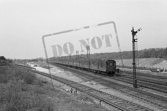 DEMU 1006 1960s Petts Wood-ROneg-019