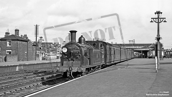30127 1954-09-20 Eastleigh