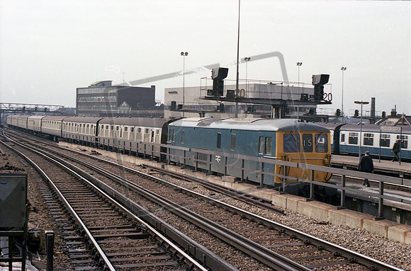 73xxx 1980c London Bridge