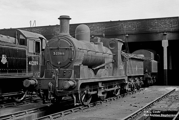 52366 1957-06-30 Sutton Oak