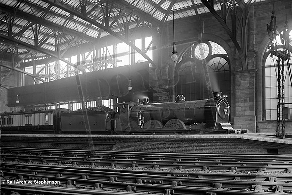 CR 903 1910c Glasgow Central