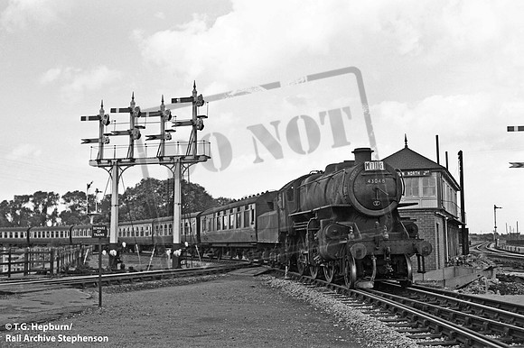 43048 1957-09-07 Trent North Junction