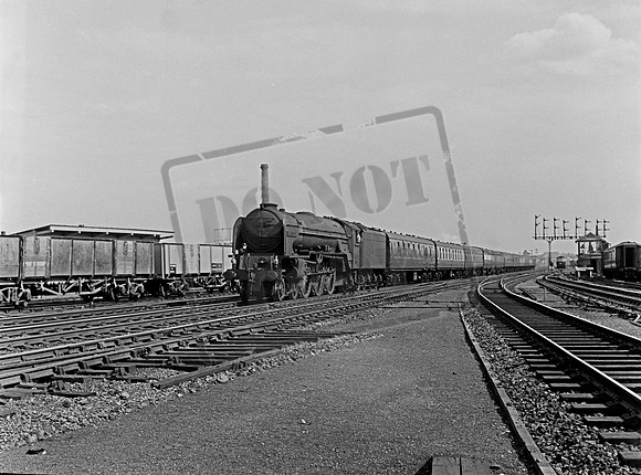60153 1959-06-10 Wood Green