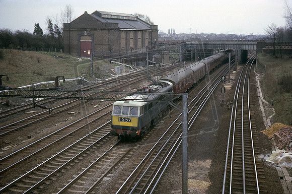 E3165 1966-03-19 Kenton